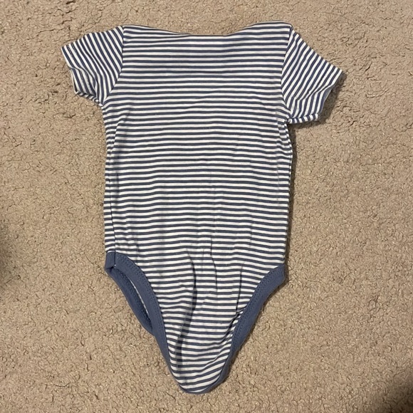 Laura Ashley 3-6M Onesie Bundle (3) - Picture 8 of 10